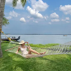 Kumarakom Lake Resort Курортный комплекс
