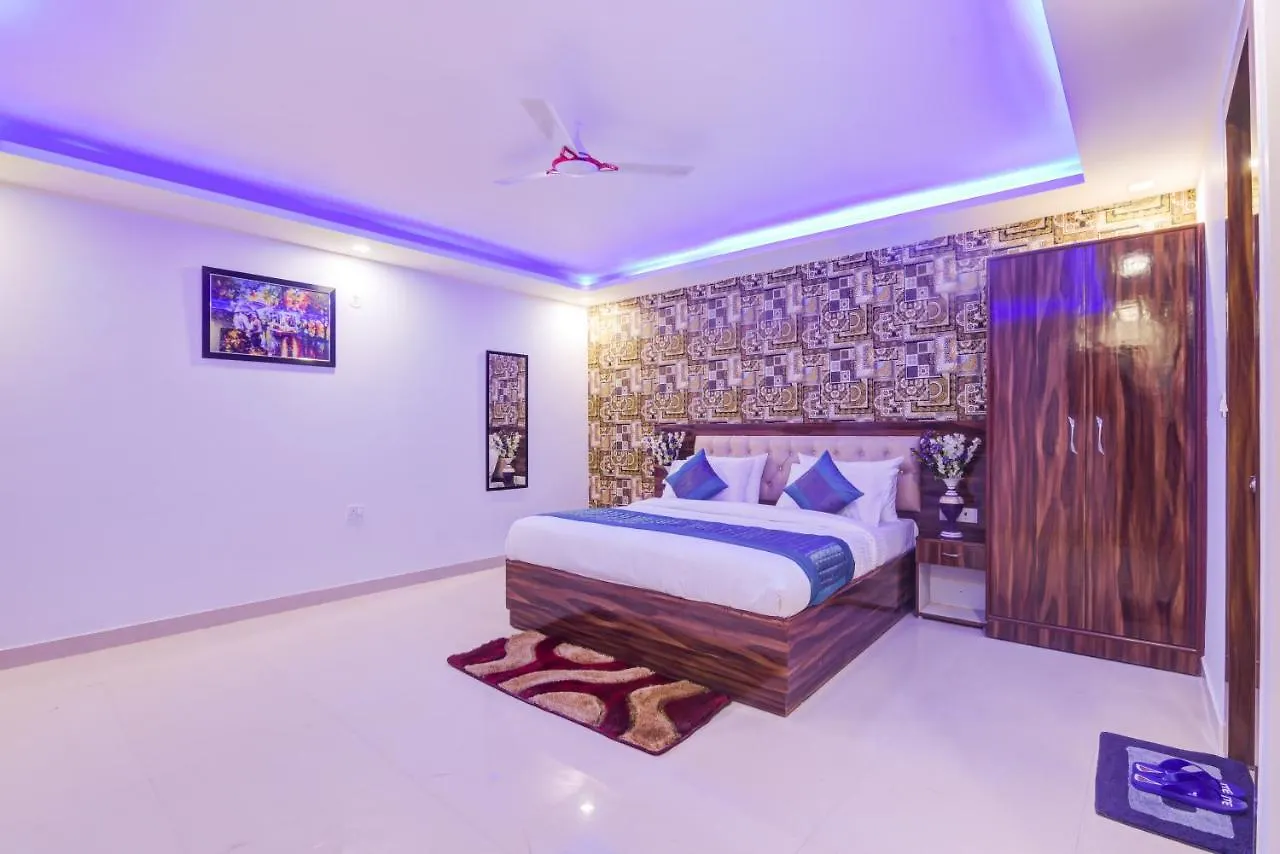 Hotel Festival Mahipalpur At Delhi Airport New Delhi 3*,